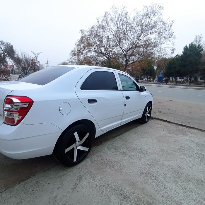 2020 yil cobalt sotiladi