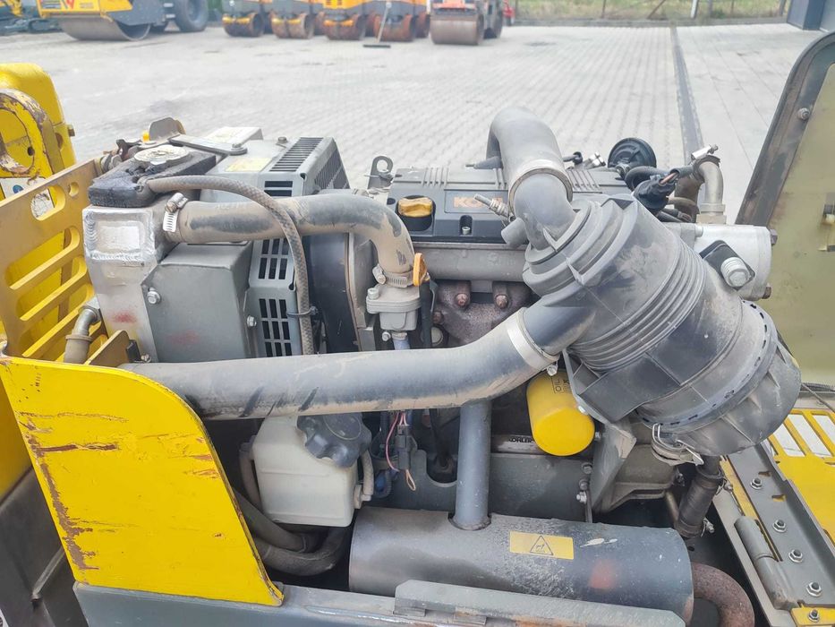 Cilindru vibro-compactor cu telecomanda Wacker Neuson RTK-SC3