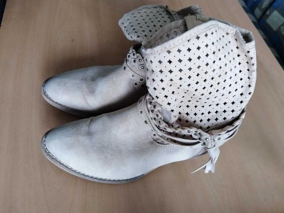 Женски кожени боти 39 номер