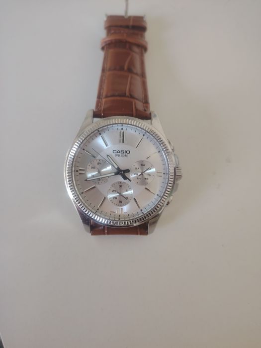 Часы Casio 1375.