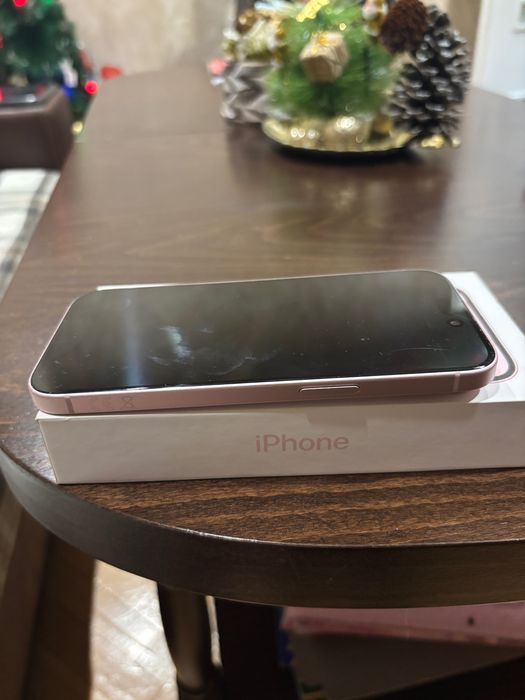 iPhone 15 128 GB Pink
