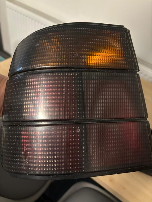 Vând BMW stopuri e34