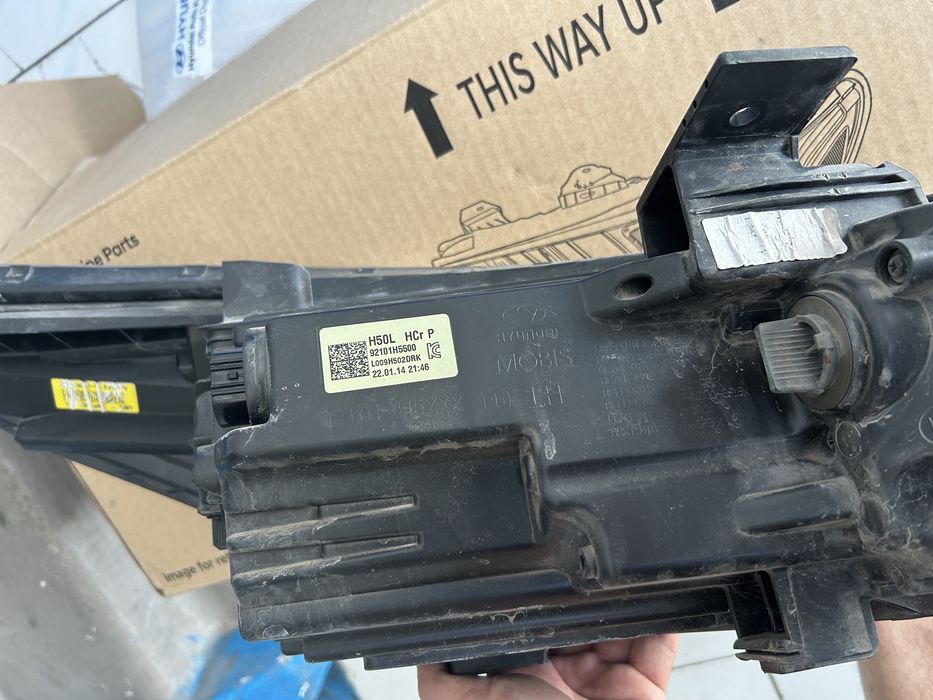 Фара  Акцент левая (водительская сторона)