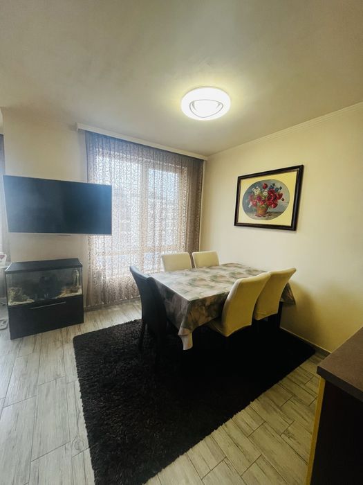 Продава се Тристаен апартамент в Пловдив, Индустриална зона - Юг - 90 кв.м за 2223 €/кв.м - Снимка #1