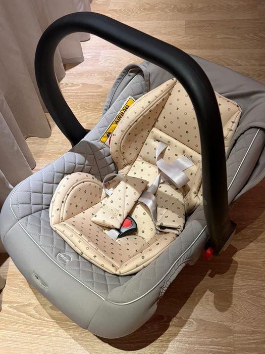Автолюлька Автокресло