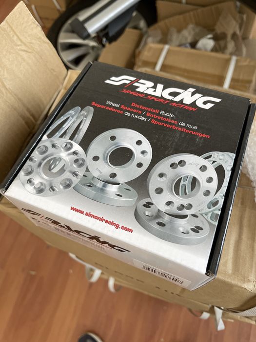2 distantieri Simoni Racing grosime 15 mm BMW seria 3- G30/seria 5-G60