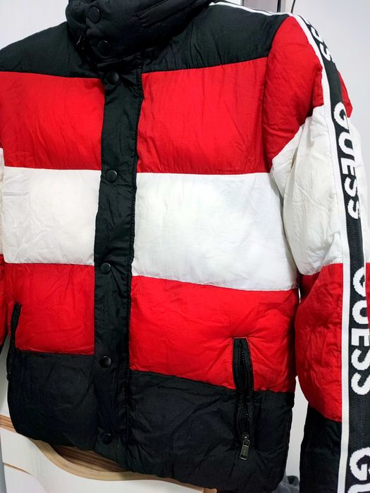 Geaca Guess, Baieti/Fete, Marime 12-14 Ani. Originala 100%