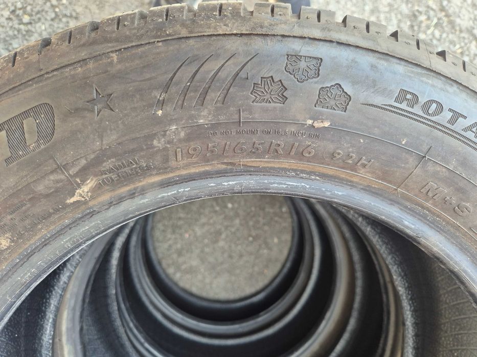 4 Anvelope M+S - 195/65/16 - DUNLOP 4D - CA UNELE NOI - DOT 2017 !
