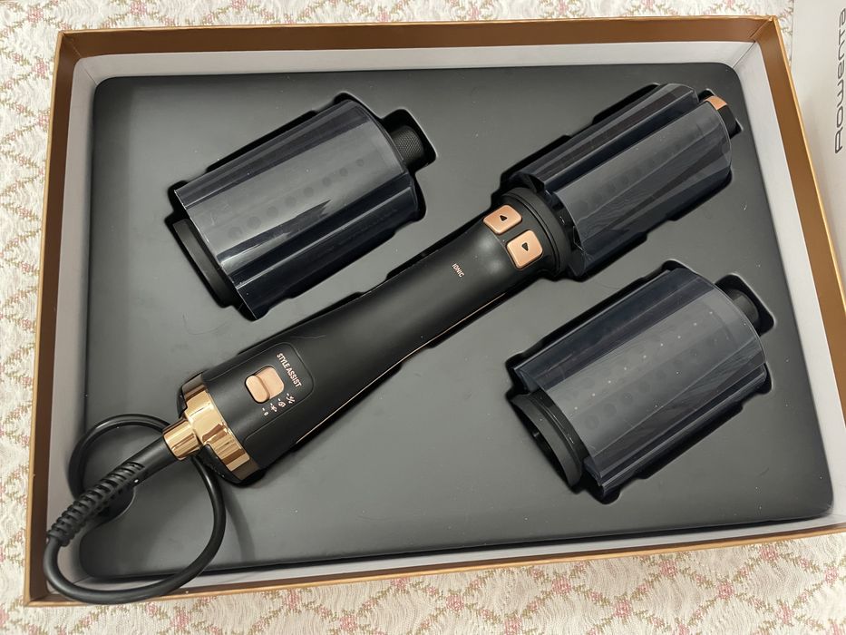 Rowenta фен-щетка