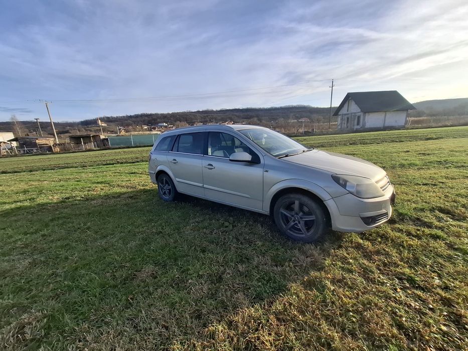 Opel  astra  h..