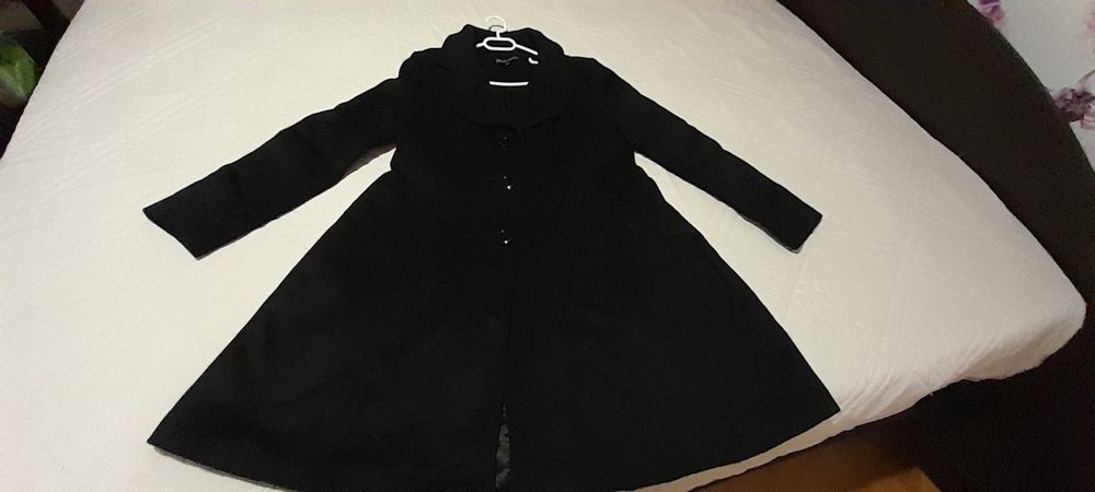 Приятно меко и топло дамско палто