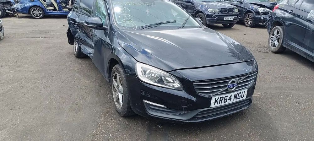 Dezmembrari / Dezmembrez Volvo V60 2.0 D4204T5 cutie viteze manuala cod culoare 45200