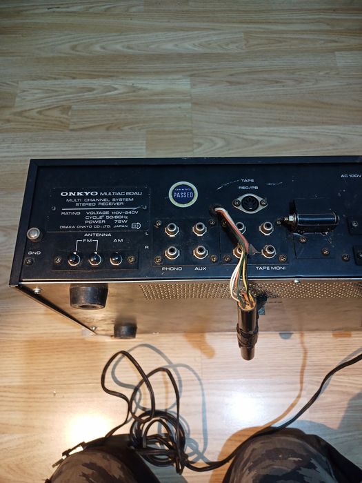 Amplituner receiver Onkyo Multiac 60AU DEFECT