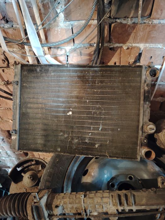 Радиатор за голф 3 оригинален