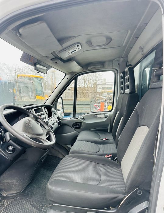 Iveco basculabil pe 3 parti 35c15