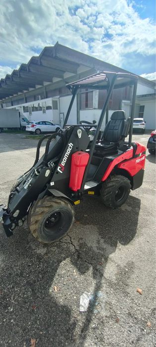 Mini încărcător Oeomach