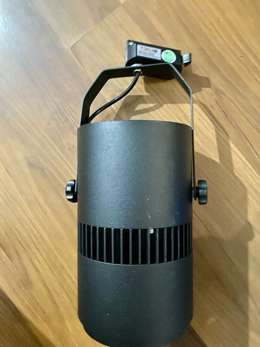 TEKLED трековый светильник LS-DK905 Новые!