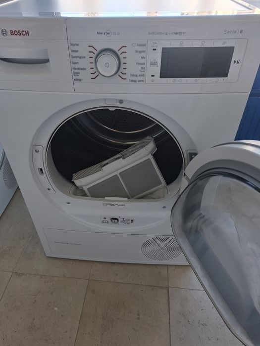 Сушилня с термопомпа Bosche Serie 8