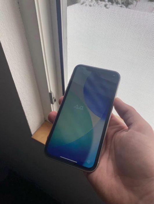 Iphone 11 alb perfect