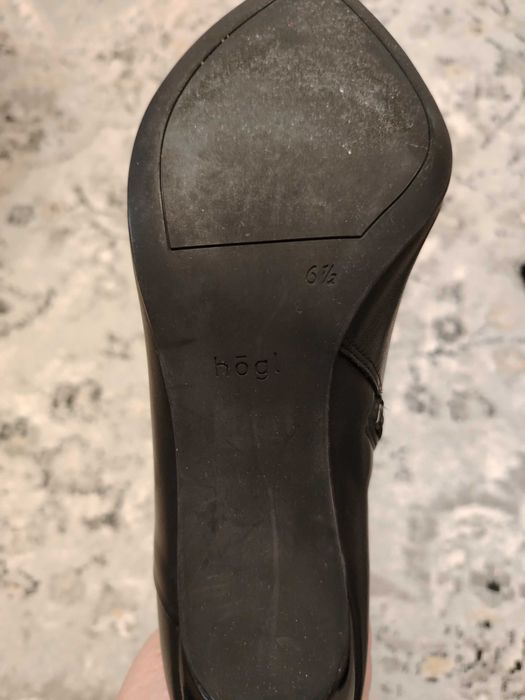 Продам кожаные сапоги