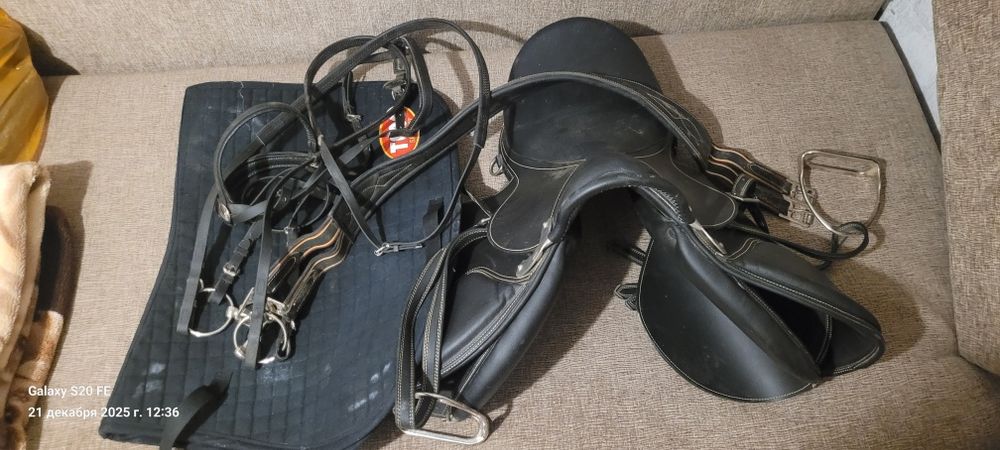 Седло для лошади TENG