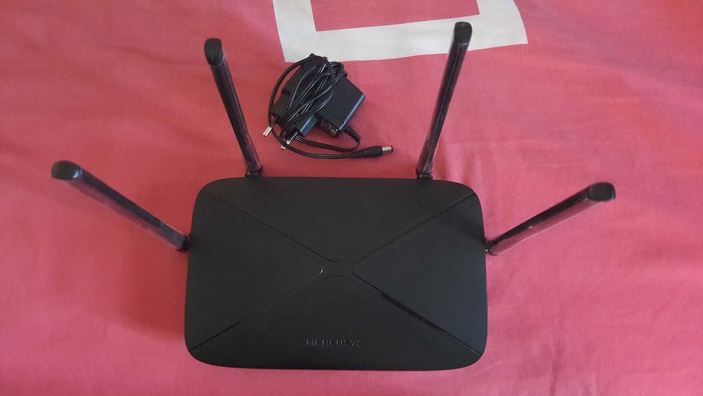 Mercusys AC12G AC1200 Dual Band Gigabit Router