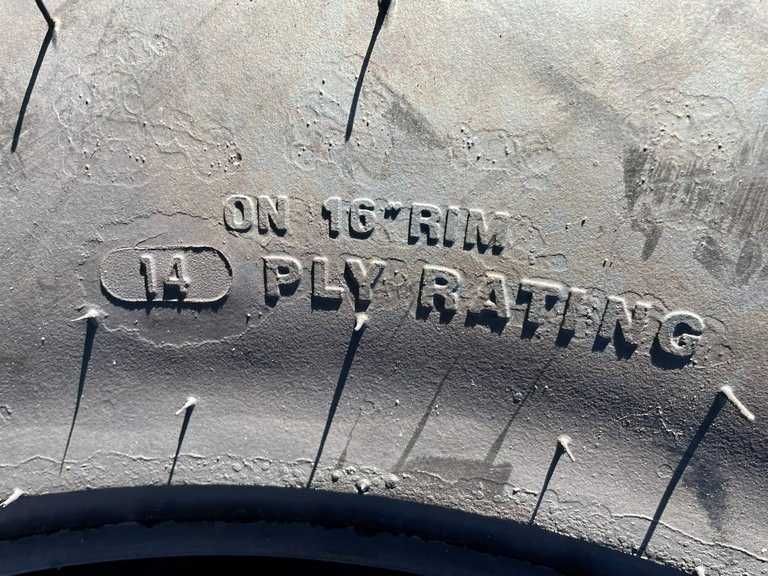 18.4-26 Anvelope de tractor or taff ranforsat cu 14PR livrare