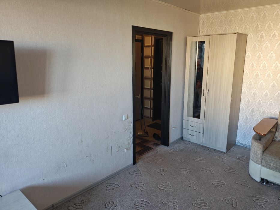 Сдам 1 комнату квартиру район гор. отдел.