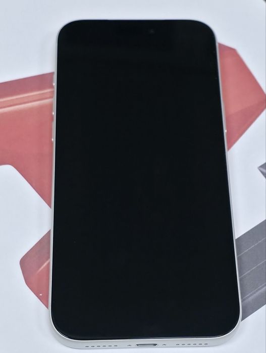 ЧИСТО НОВ 256GB iPhone 17 Pro Max A1 Гаранция 2028г. Silver | Сребрист