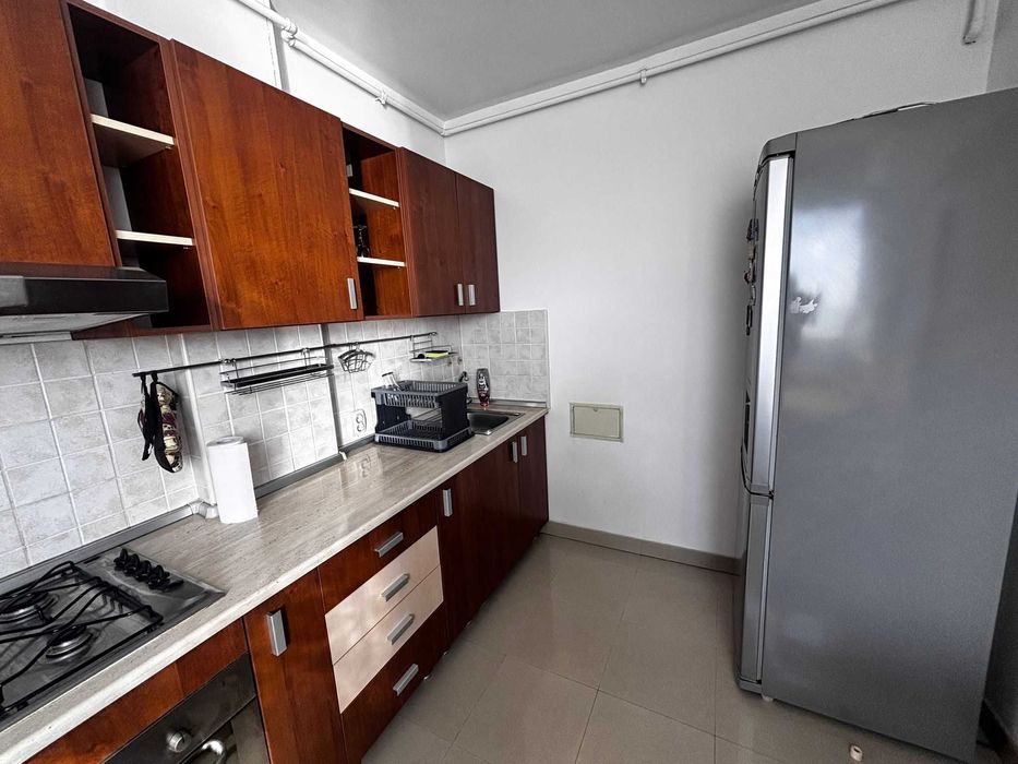 Inchiriez apartament 1 camera Ared Micalaca