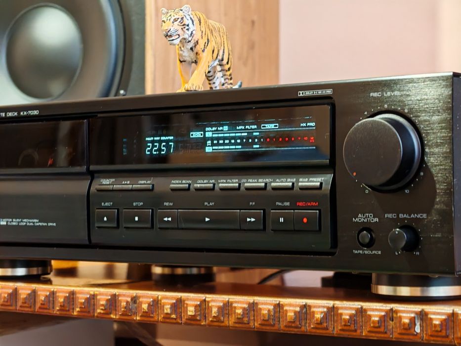 Kenwood KX-7030. Deck 3 Head. Bijuterie Hi-Fi. Preț fix !
