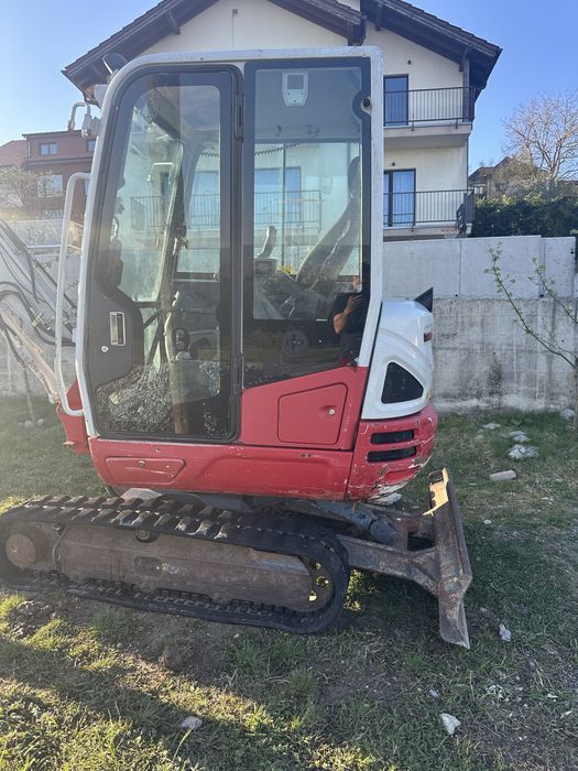 Takeuchi tb 230, 2017