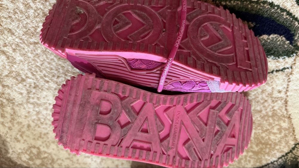 Розовая кроссы,хит цвет