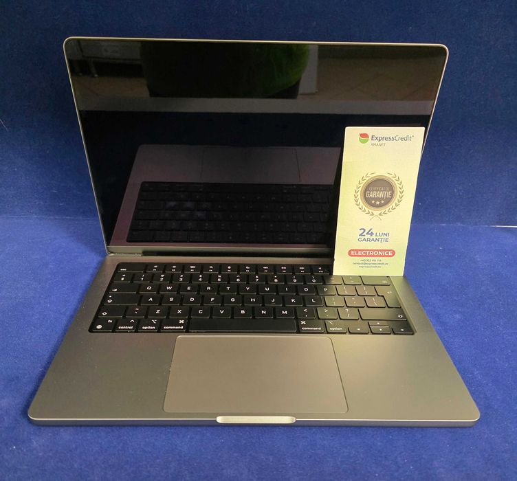 macbook pro 14 32gb - Laptopuri oferte online | OLX.ro