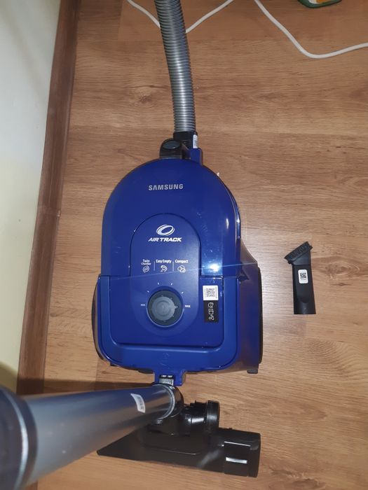 Aspirator Samsung Airtrack aproape nou