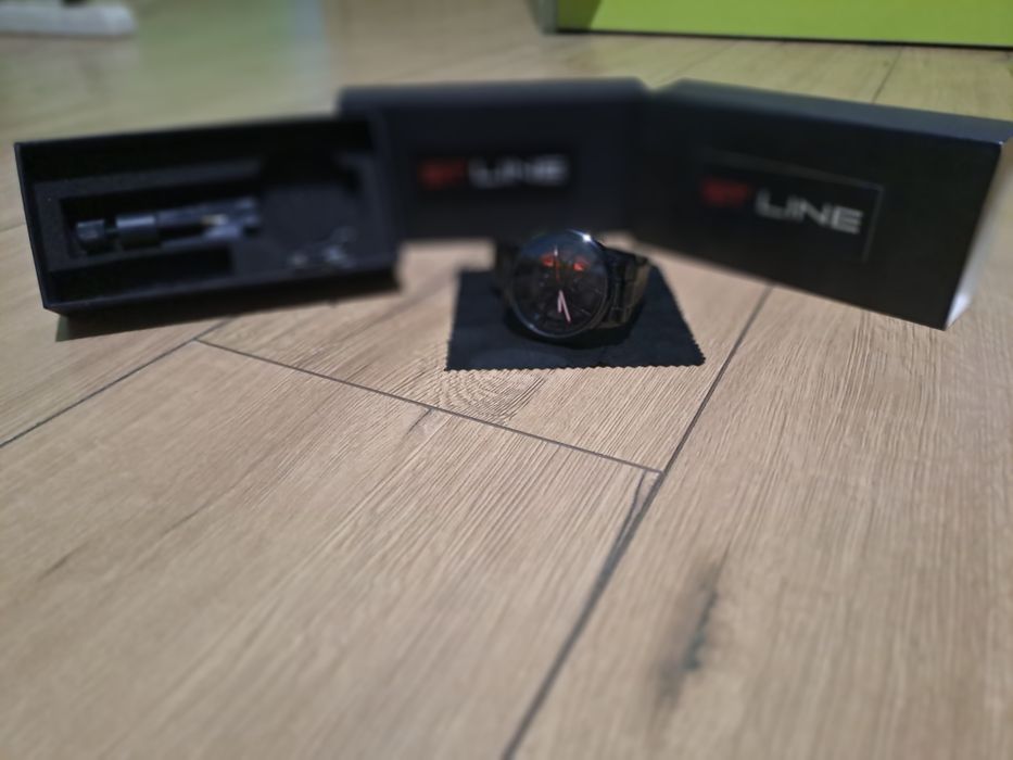 Часовник St line BMW