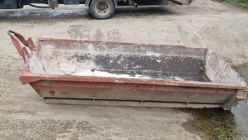 Inchiriem bene , containere abrollkipper ,moloz ,deseuri  constructii