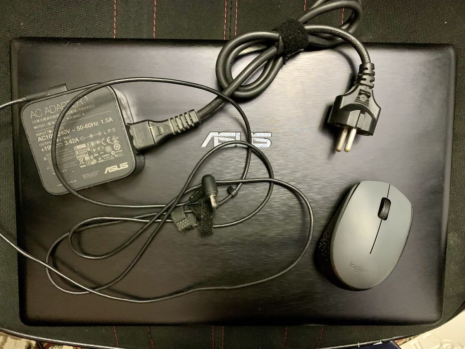 Продам ASUS ноутбук