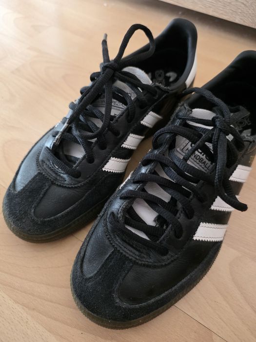 Маратонти ADIDAS SPEZIAL 36 2/3