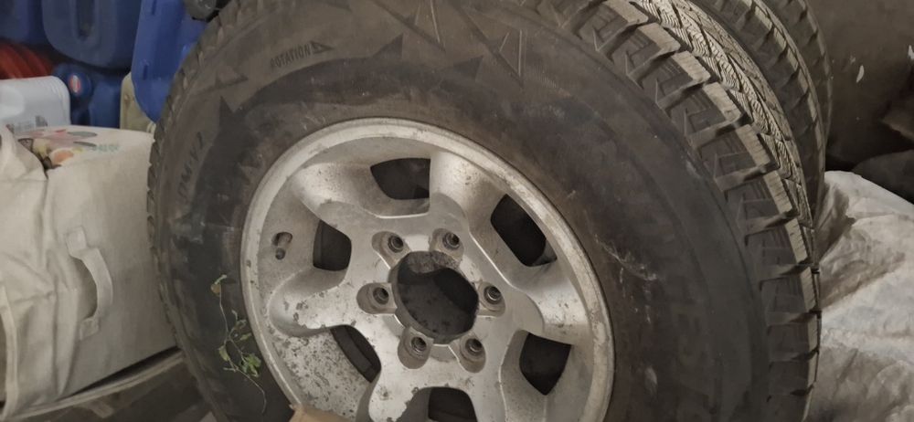 Продам резину покрышки