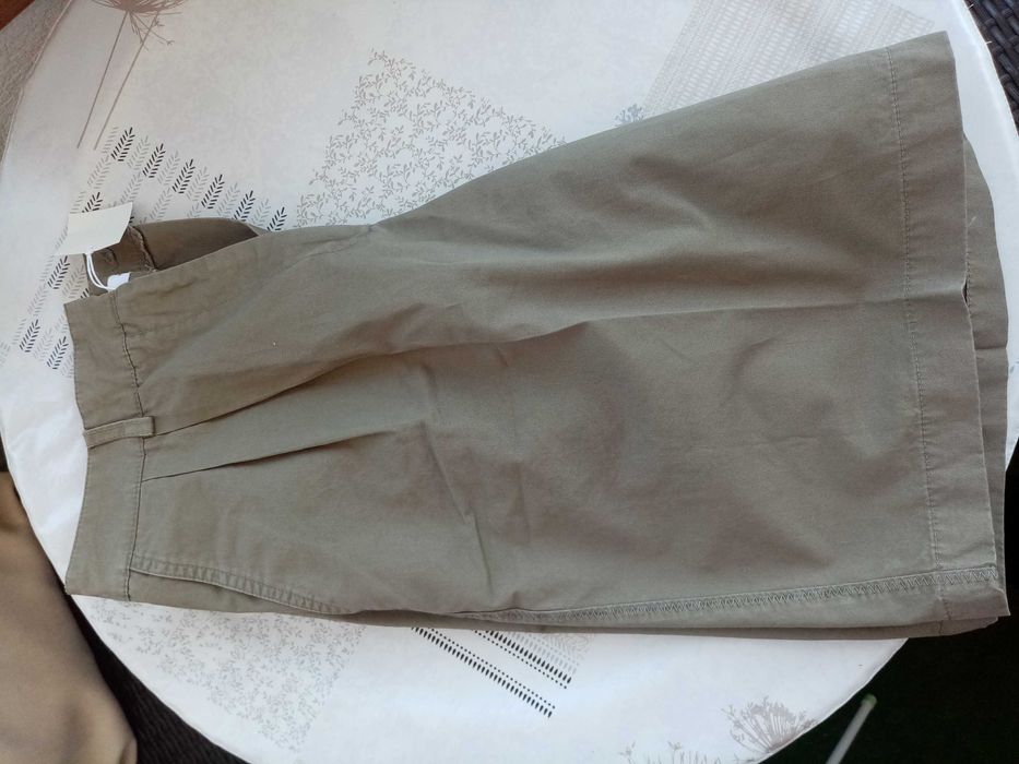 Къси панталони reserved