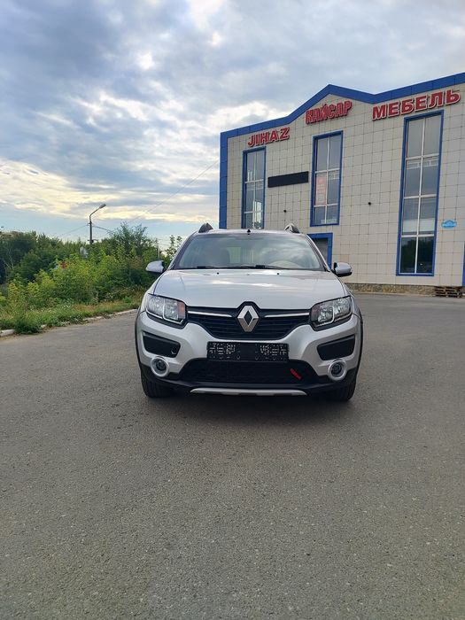 Продам Рено Сандеро Степвей 2015 год