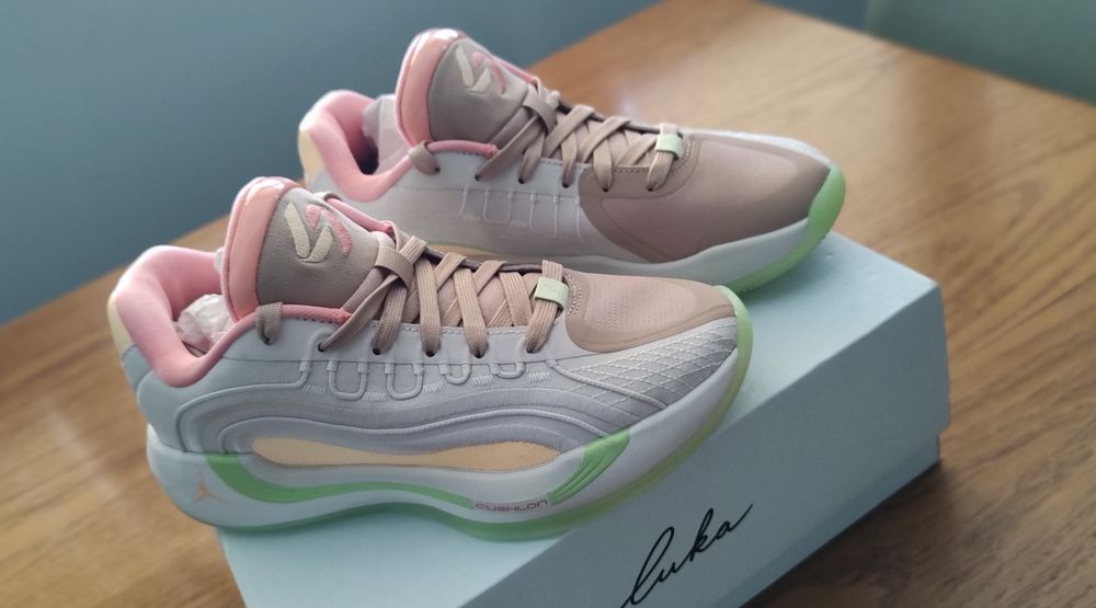 Продавам нови детски маратонки Jordan Luka 4