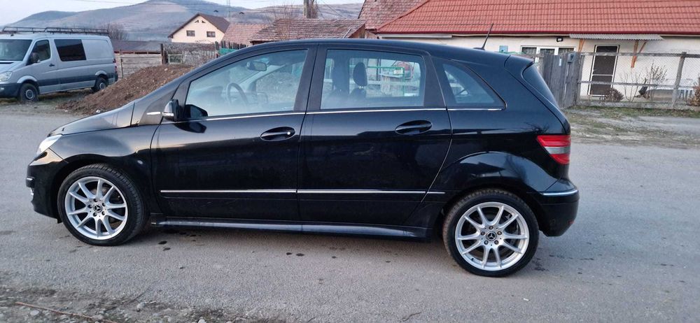 MERCEDES-BENZ B-Class 2010 — imagine 5