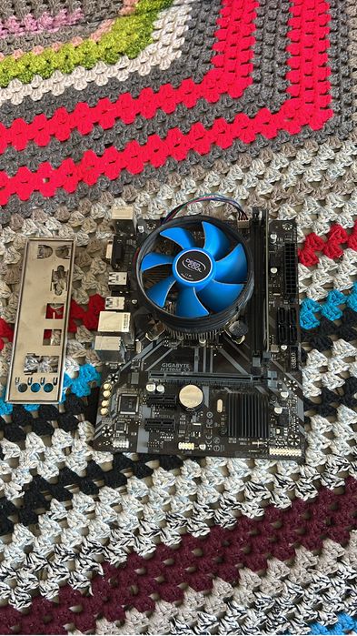 i5 9400 + H310 + 8gb ddr4 + кулер