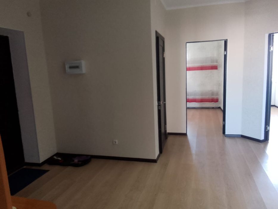 Срочно, продам 3 комн.квартиру