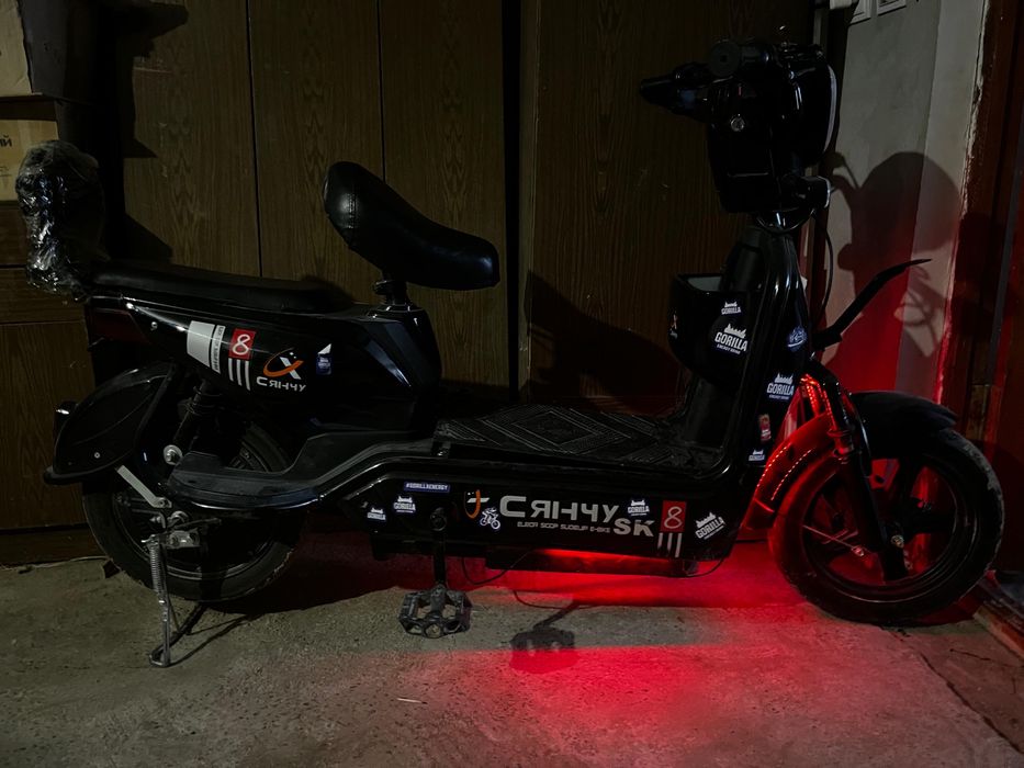 Электроскутер с гарантей