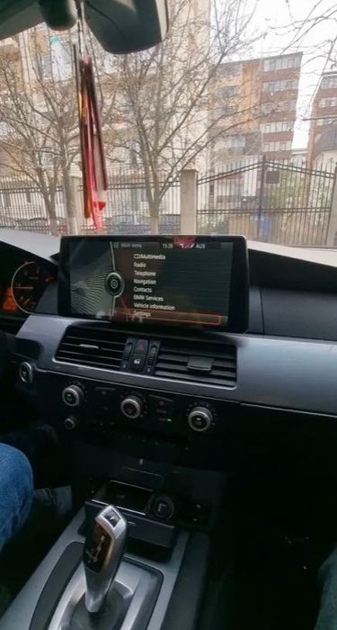 Navigatie android 8 GB BMW e60 e61 e90 Carplay Waze YouTube