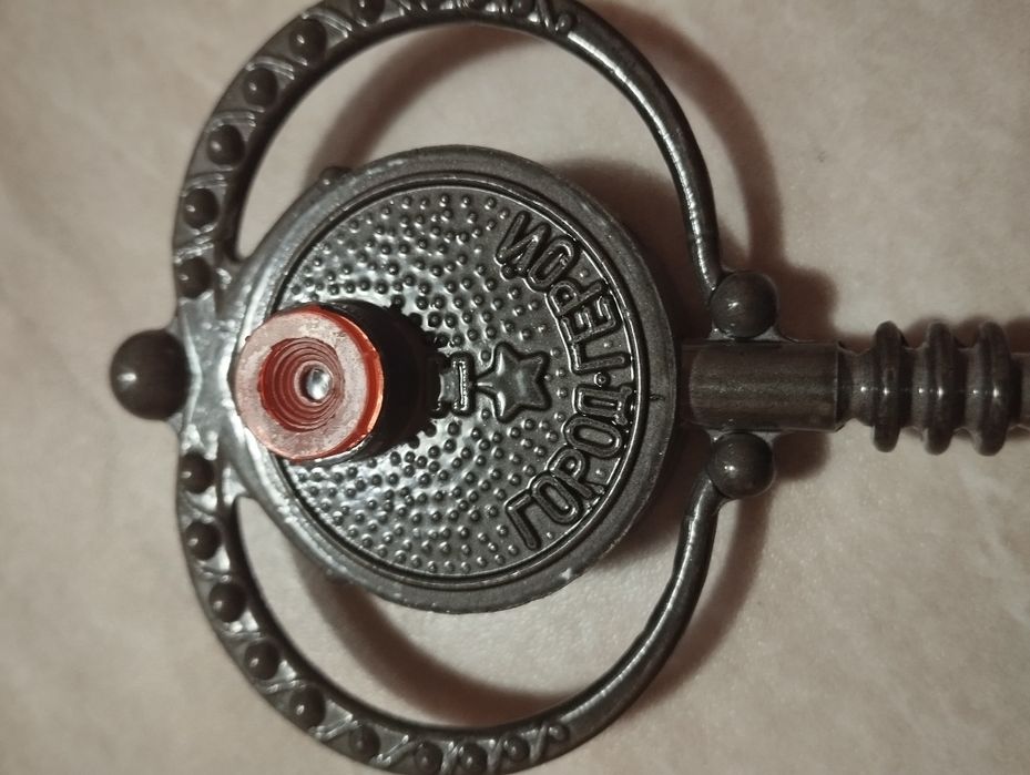 Антикварен нов ключ