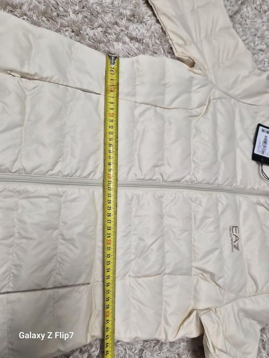 Vind Geaca Armâni primăvara